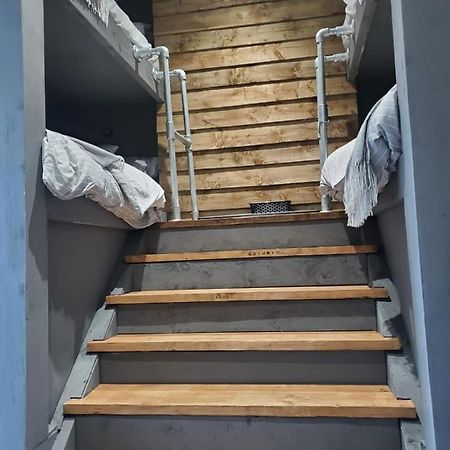 ليفربول Blessington Road B&B & Lockinn Bar & Restaurant المظهر الخارجي الصورة
