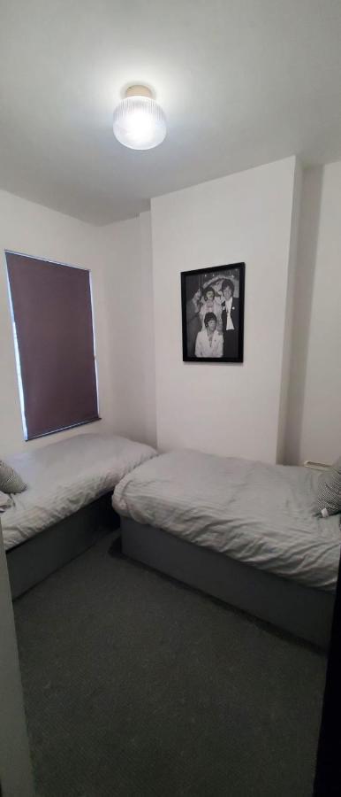 ليفربول Blessington Road B&B & Lockinn Bar & Restaurant المظهر الخارجي الصورة